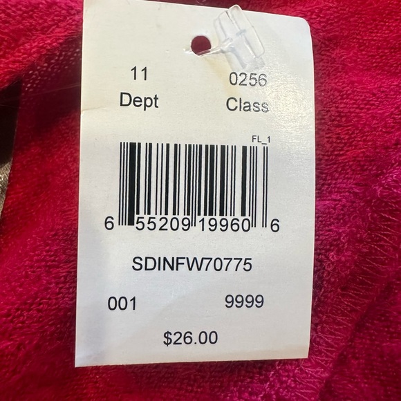 NWT D&Y Infinity Figure 8 Scarf Red - Picture 4 of 6